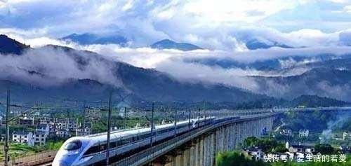  「高铁」中国高铁到底有多耗电？看完的网友：一直在亏损