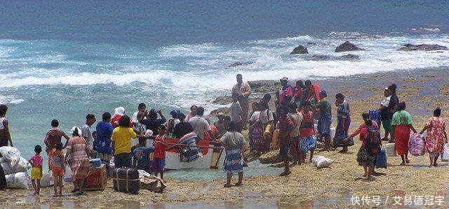 世界上最可怜的国家, 全国只有两辆公交车, 最愿搬迁到中国