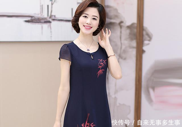 别穿黑裤子了!45岁妈妈一下买6款减龄女装,美