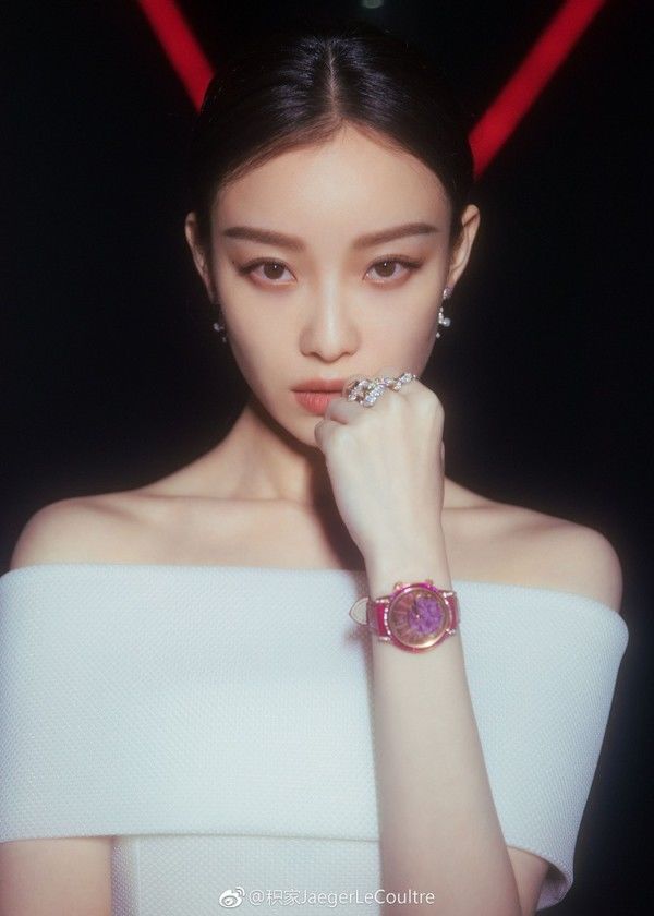 明星妆容合集：唐嫣美出新高度杜鹃翻车？