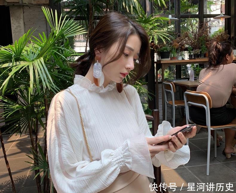  「适合」换季适合穿这件衬衫！少女感爆棚，轻松赚足回头率