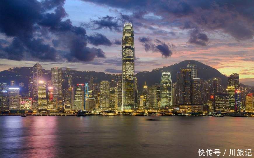 中国最吸引人的3个城市夜景,找不出第四个与之