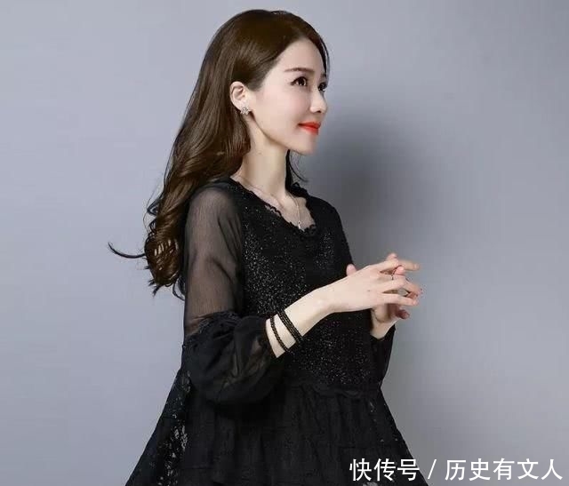 『气质』女人工资上四千,建议穿这“流苏装”,洋气嫩美,谁见都夸漂亮