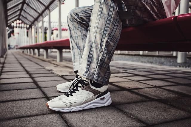 用料做工一流!这双潮流老炮们都爱的新经典鞋款,上脚超多惊喜!