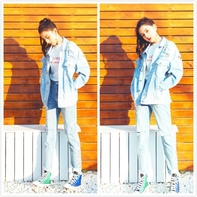 宋祖儿的牛仔裤，普通一般人却难以驾驭，网友：腿细果然是王道