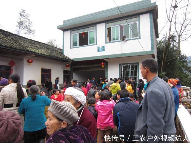 农村“办酒席”出新规，非直系亲属贺礼不超过100元！你怎么看？