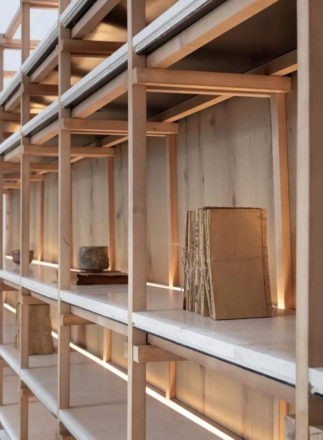 万有引力：光、空气、水，温润质朴的和谐之音