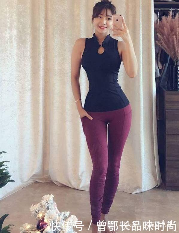 ?的路人街拍,长直发女神身材高挑,穿着更显靓丽,高跟鞋抢镜!!