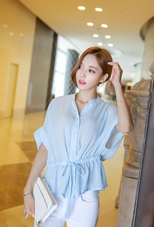 总有一些情会成为曾经，也许不该执着于忆念