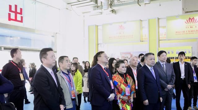 名优产品引发购物狂潮,农机企业“走俏”东盟