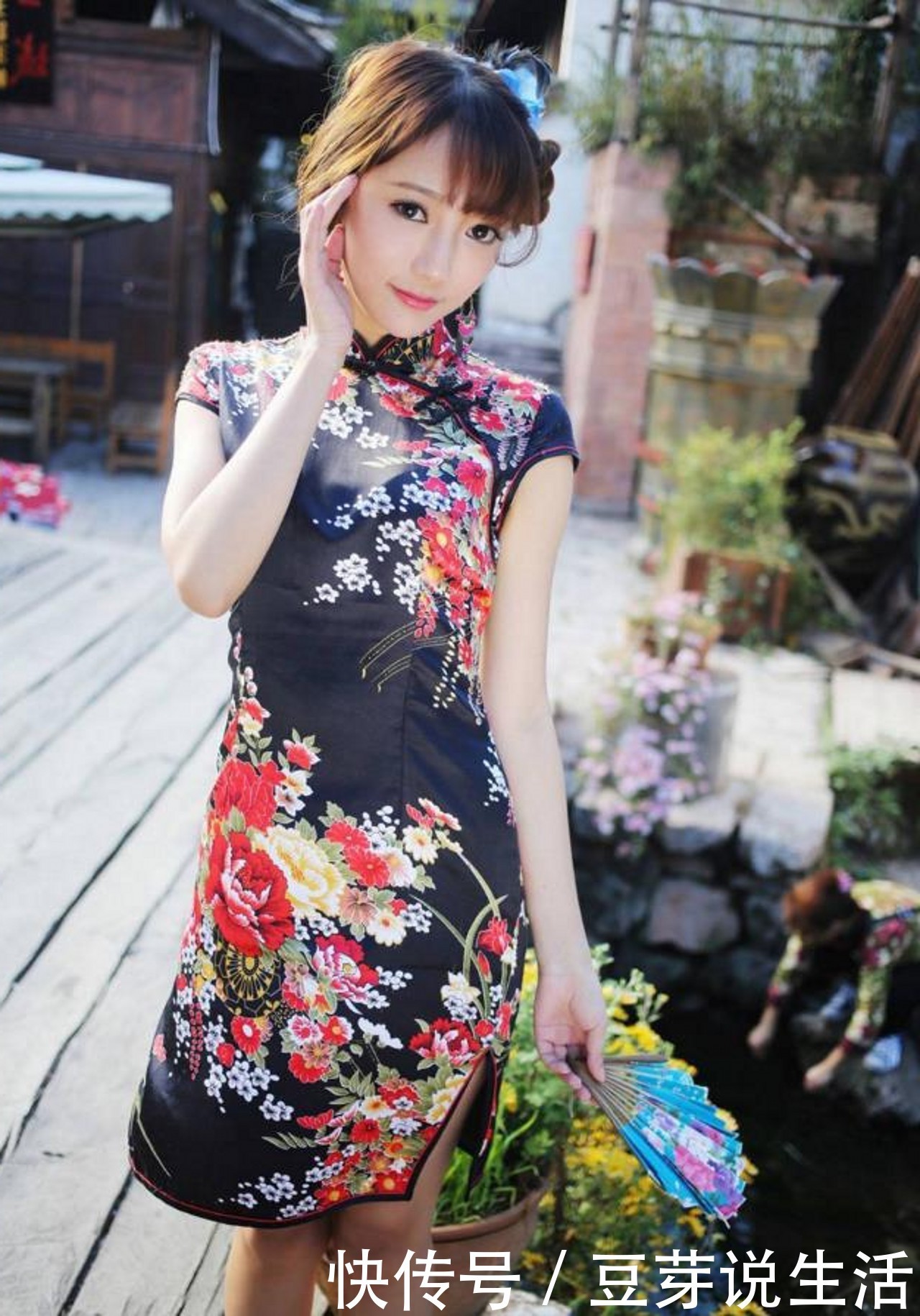 人像摄影,很清纯的旗袍小姐姐,网友:漂亮,唯美!