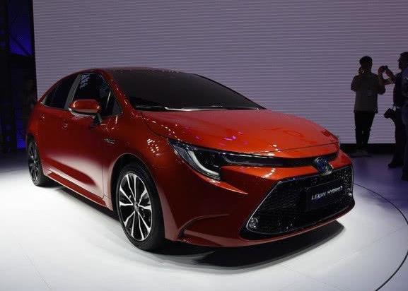 一箱油跑1000km，电池终身保质，这才是真正的混动车之王！