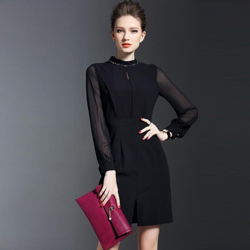 悄悄告诉你，今年大衣里面这样穿，上身满满女人味，穿3年不过时