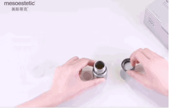 何穗面试全球最严苛“艺考现场”,29岁老模竟力压00后C位出线!