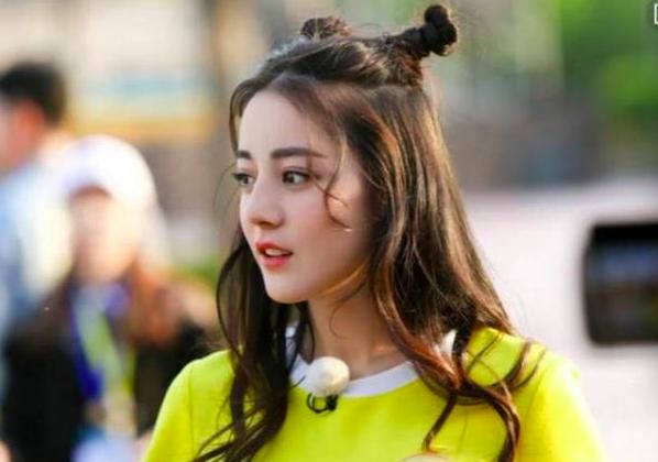 迪丽热巴颜值下降？不可能，未修照片打脸谣言者