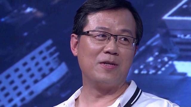 卓伟手里价值8亿证据，她想8千万元赎回证据，网友:钱真好赚