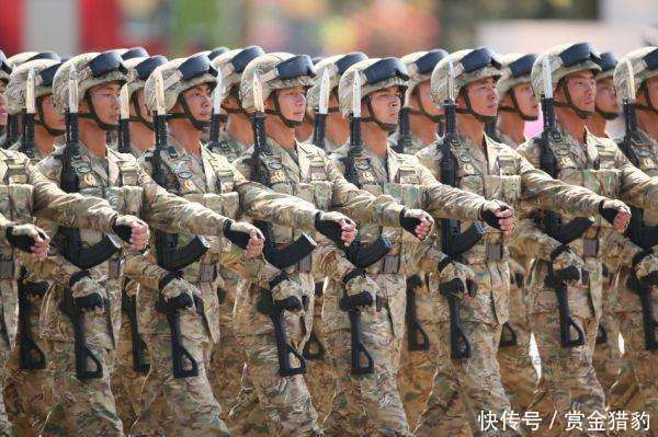 看日本人怎么评价中国阅兵, 就知道中国阅兵为