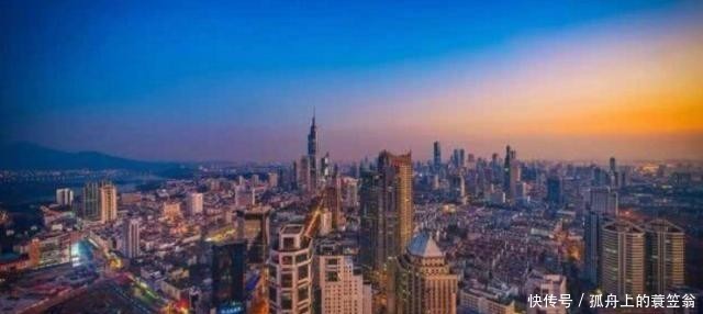 我国“最繁华”的5个城市,没有北京和深圳,两个特别行政区上榜
