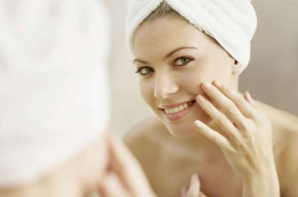 每天啪啪拍脸的目的是什么？了解这些让你变美十倍