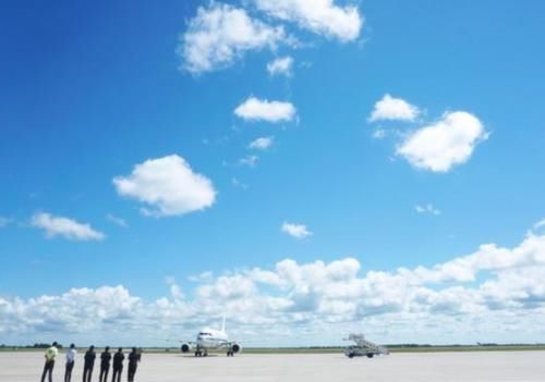  「起飞」中国最孤独的机场，每天只起飞一架飞机，工作人员早早