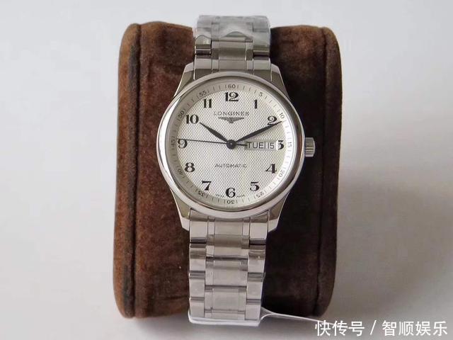 机械表:预算1万到1.5万之间,我推荐这两只机械表