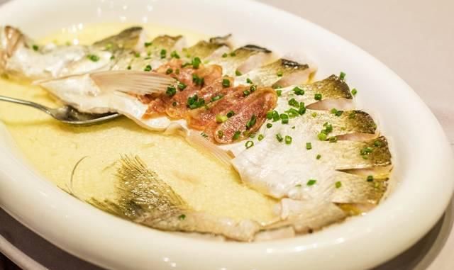  「粤菜」江苏扬州旅游，船娘个个貌美如花，淮扬菜比粤菜还好吃！