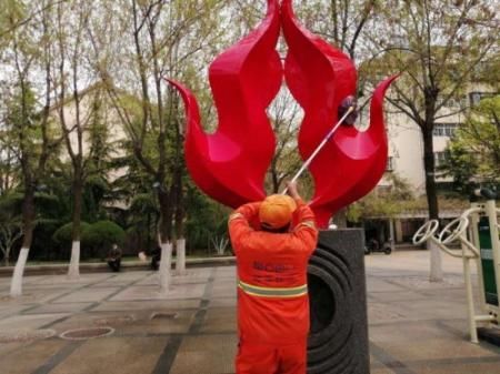  「综合」济南城管全力推进城市家具一体化综合保洁工作