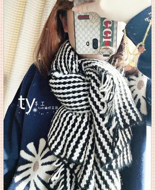  「千鸟」春季必备编织品，保暖扮靓时尚千鸟格披肩！DIY钩针编织附教程