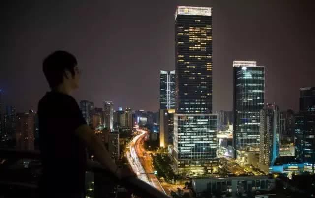 『上班』“匮乏感”来袭:假装在上班和已经再就业的失业北漂们