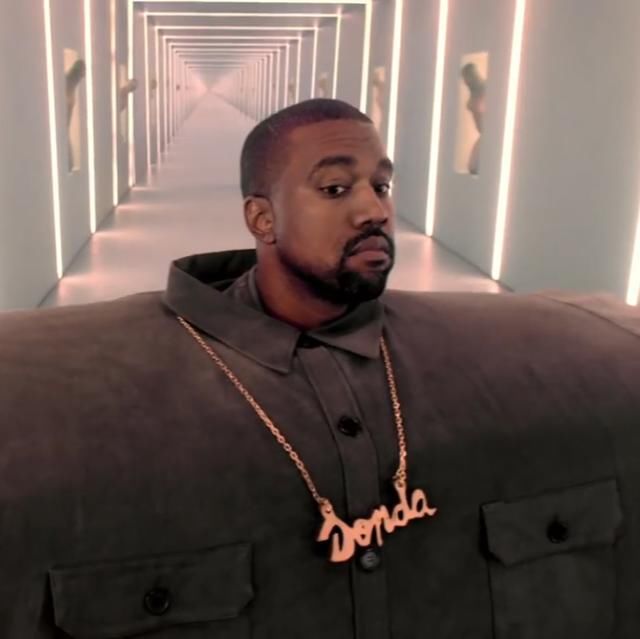 侃爷超大号衣服拖鞋展示全新穿搭!全新单曲趣味搞怪!