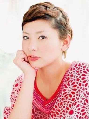 『发尾比较』13款好清洗的简易扎发发型!