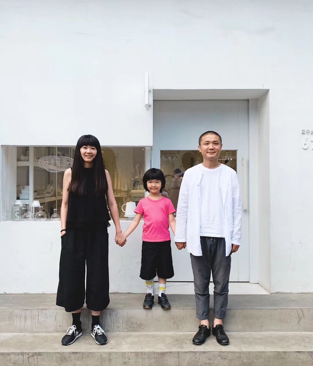 北京当红文艺店“好白”“好灰”竟都是他开的?