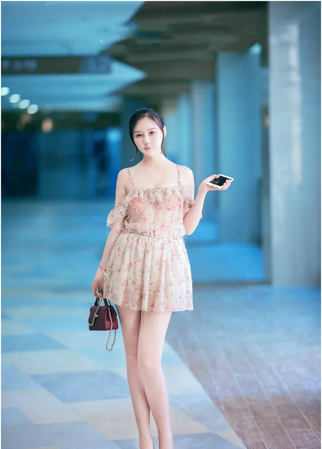 街拍，图2气质淑女甜美动人，图5性感火辣美女魅力无法阻挡