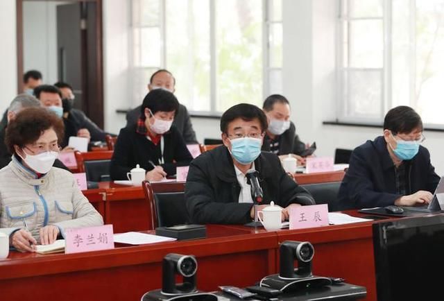  【防控】湖北防控指挥部再调整，省委书记应勇面对“智囊参谋”