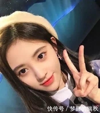 帽子@开春必备,一顶帽子=多种超时髦搭配!