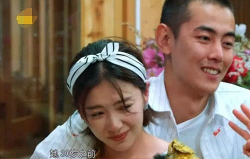 难忘■阚清子对纪凌尘意难忘？如今上镜的衣服，居然是当初秀恩爱的