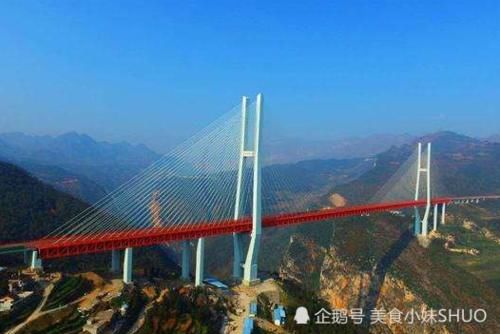  我国@相当于200层楼高，在我国云贵交界处，堪称世界上最高大桥