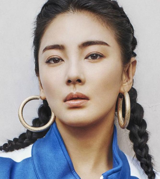 辫子是村姑专属?最全迪丽热巴Baby宣仪郑爽杨幂高级辫子盘点