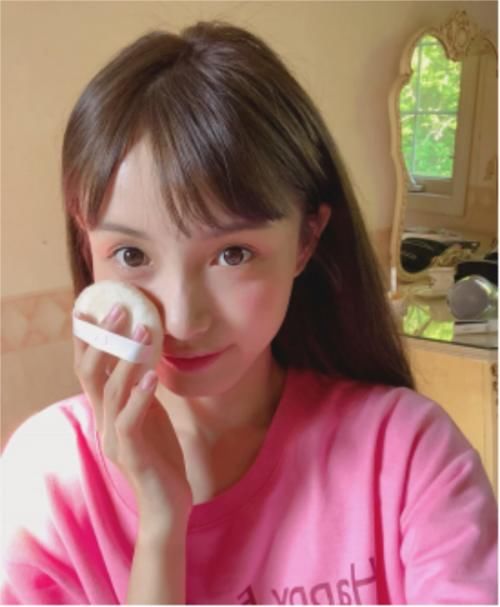 『定妆』夏日必备定妆神器:花西子散粉细腻,芙丽芳丝超耐用!