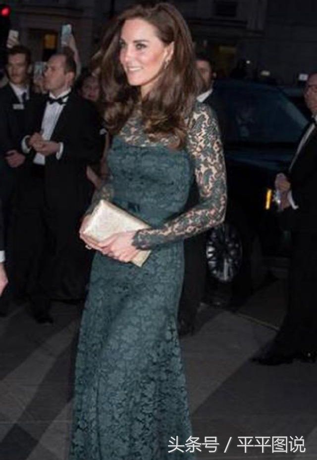 看完梅根的服装，再看看凯特的服装，网友:难怪女王会偏爱她!