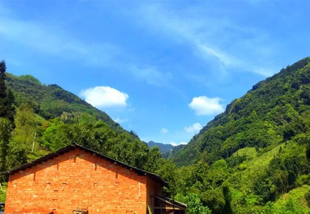  世外桃源■川西世外桃源村，蕴含着“都市人”向往的出世感