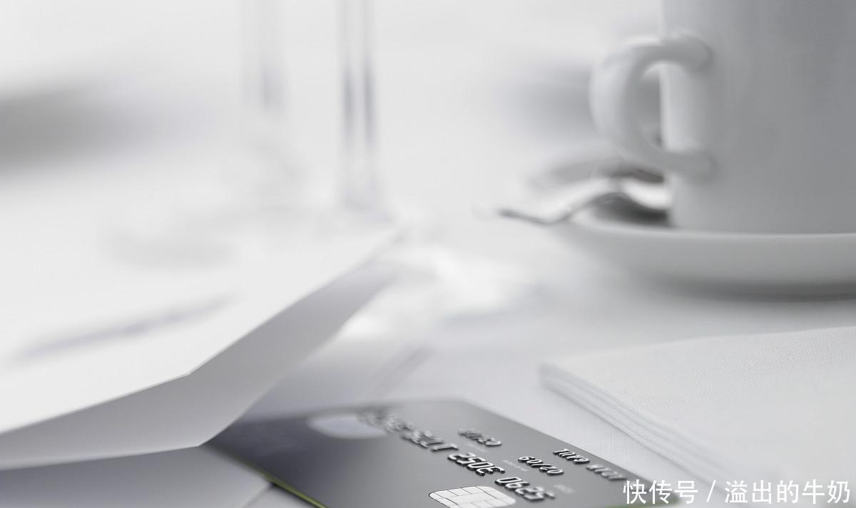 『法院』信用卡逾期,突然收到银行的催收函,会被银行起诉到法院吗