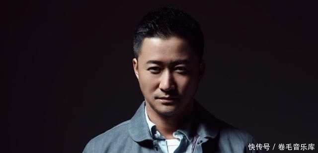  『正义』随地吐痰还骂人，一直为正义使者的吴京素质遭到众人质疑