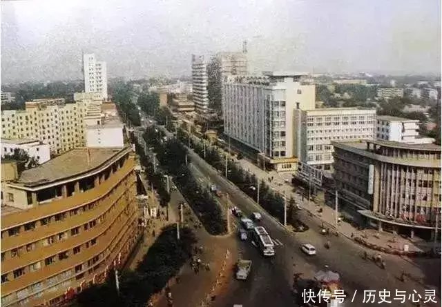 70、80年代洛阳老照片，你还能记得几个地方？