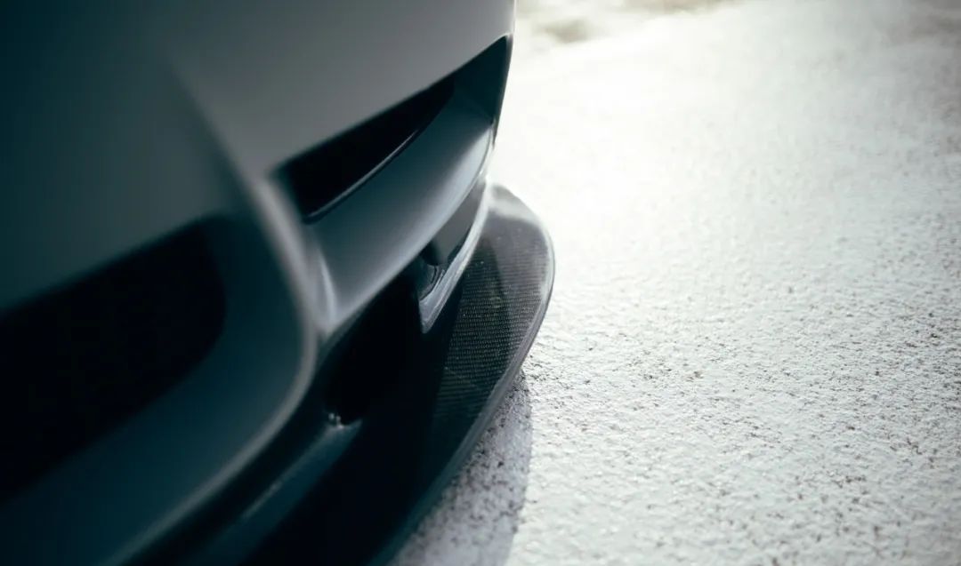  『姿态』低空飞行战舰灰宝马 E92 M3，姿态风格却难掩大佬气质