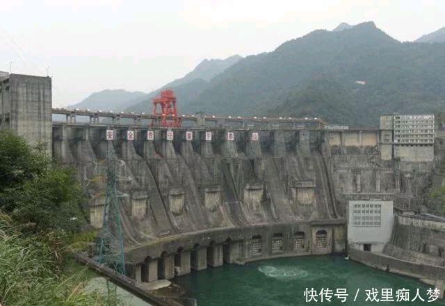 湖南有座世界第一空腹坝，昔日全国十大战备电站，万人建造9年