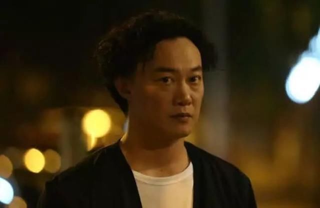 陈奕迅世界杯现场竖中指,如今这样回应,网友却