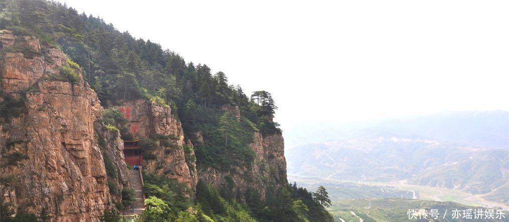 『恒山』五岳中最委屈的山,山上有座寺庙举世闻名,但却只有它是4A景区