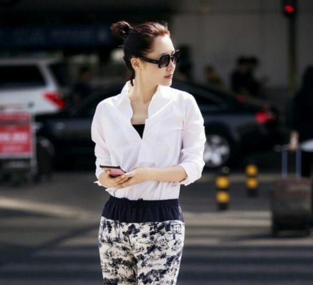 许晴太美，普通衣服穿出女神范儿，网友:老公主不是白叫的