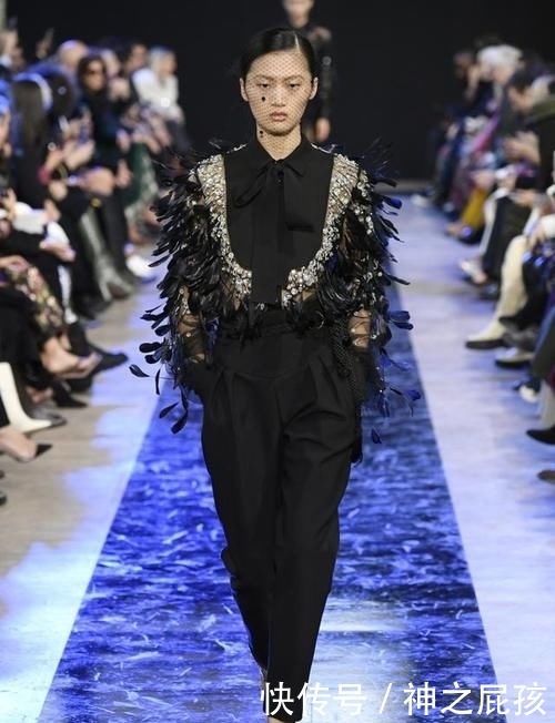 【蝴蝶结】Elie Saab 2020年秋冬系列 清新波点时尚穿出最美高级感